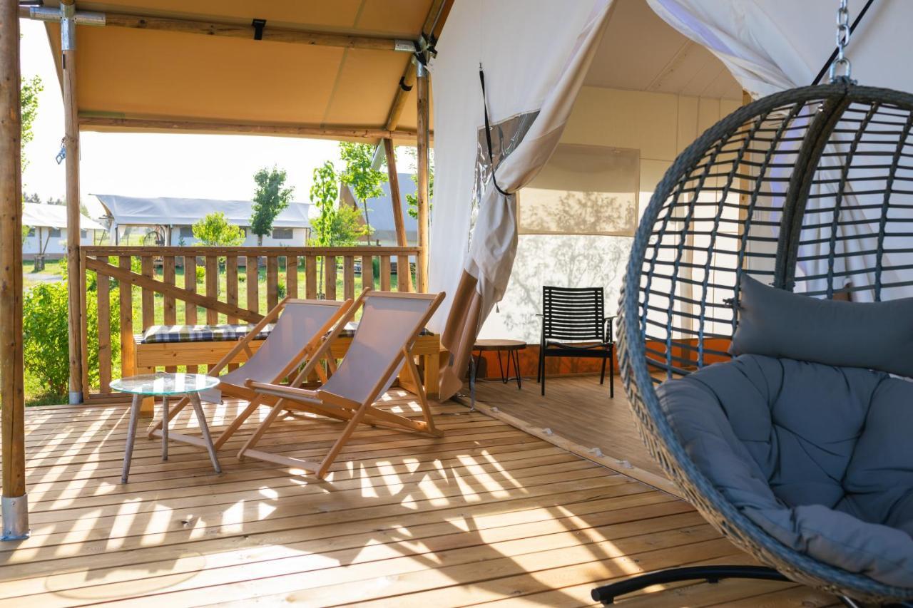 Glamping Kolpa Resort Gradac Ngoại thất bức ảnh