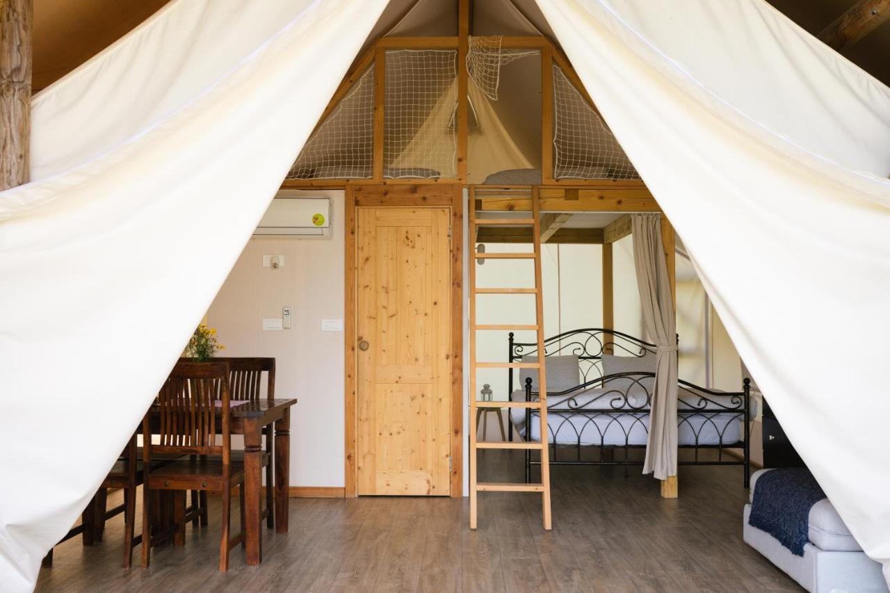 Glamping Kolpa Resort Gradac Ngoại thất bức ảnh