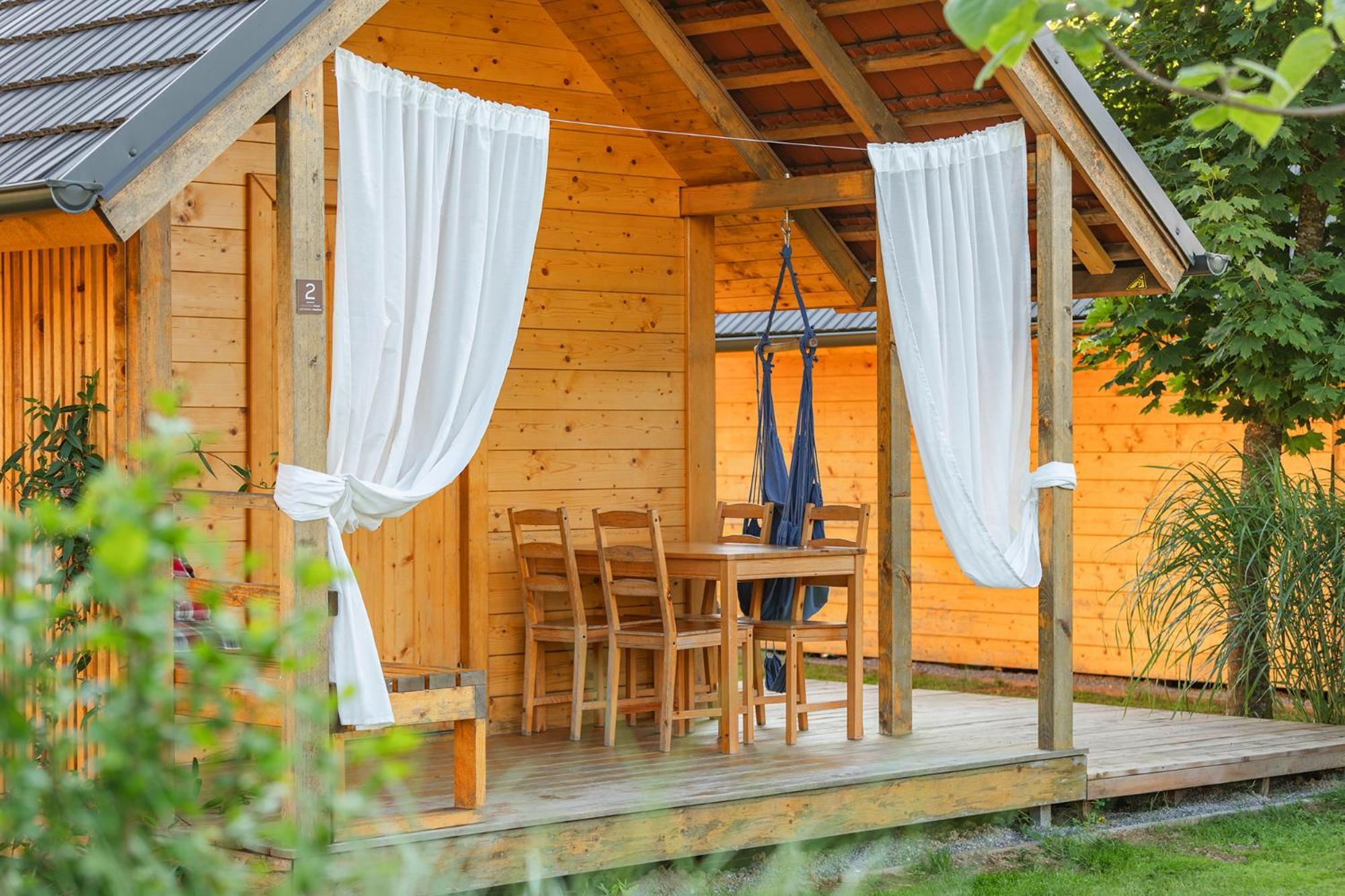 Glamping Kolpa Resort Gradac Ngoại thất bức ảnh